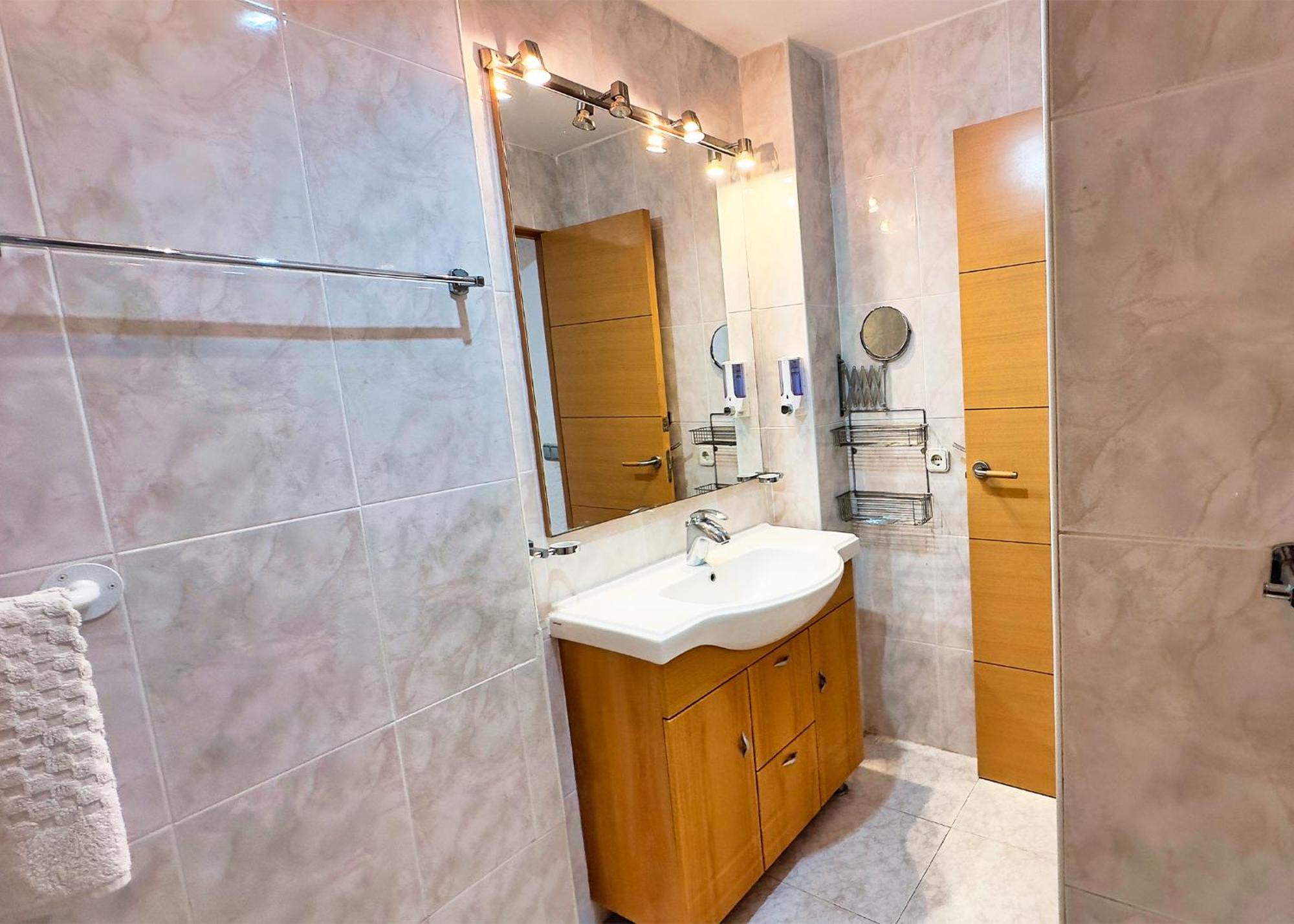 Skol 439 Spacious And Refurbished With Sea Views Apartment Marbella